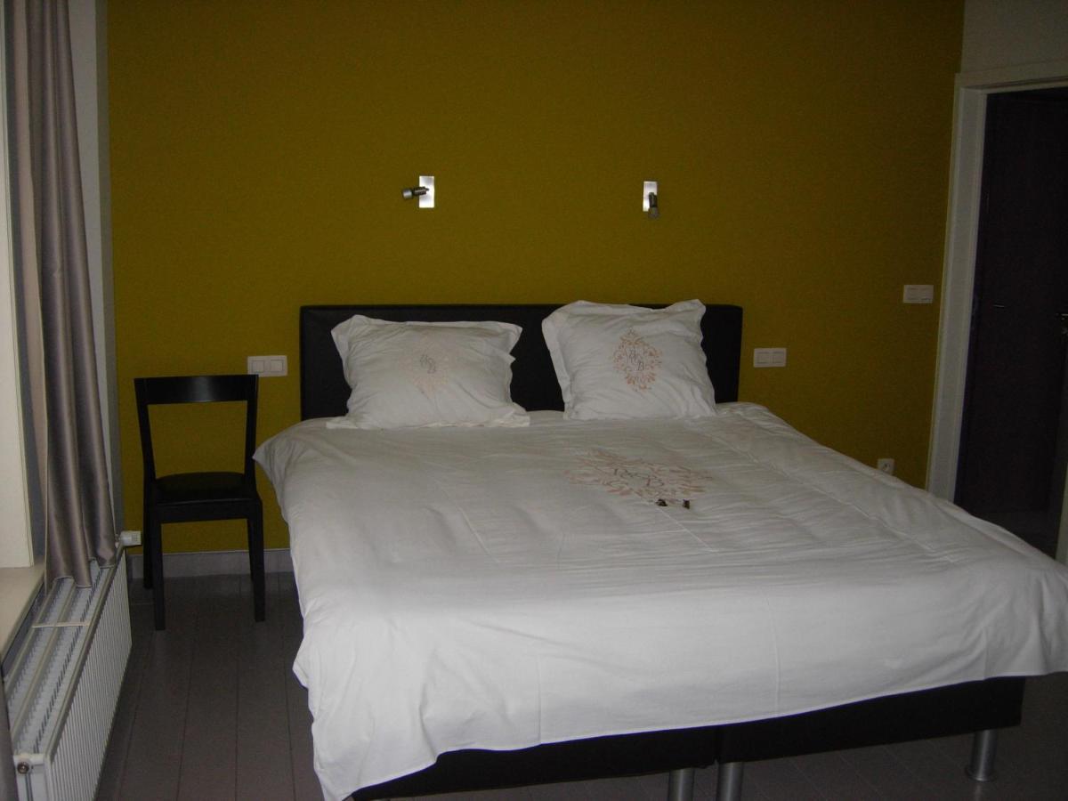 Landhuis Vedastus Reningelst Zimmer foto